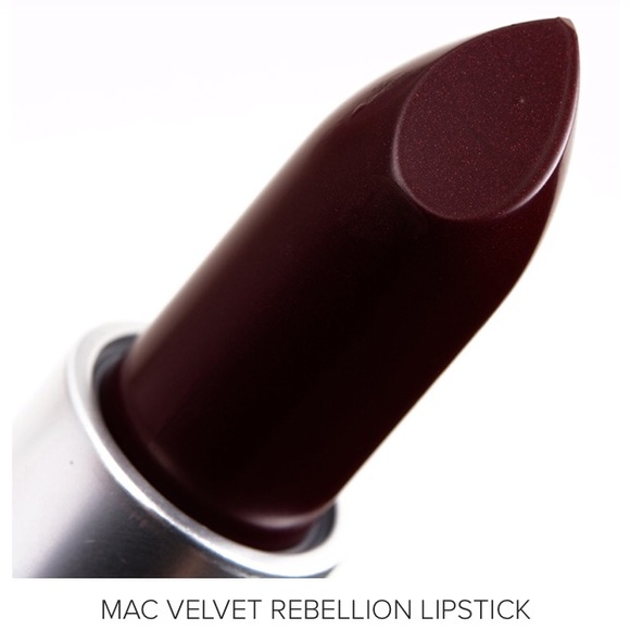 LE MAC Matte Lipstick- Velvet Rebellion - Picture 2 of 8